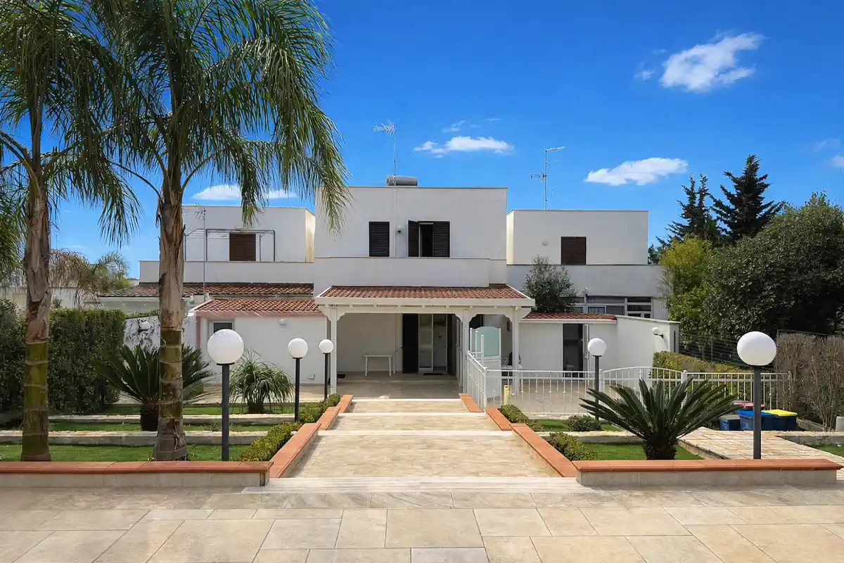 Villa for sale in EuroVillage, Porto Cesareo